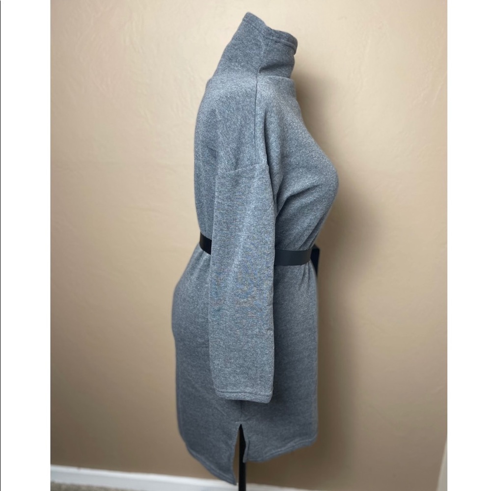 Sweater Dress ❄️ - Picture 8 of 11